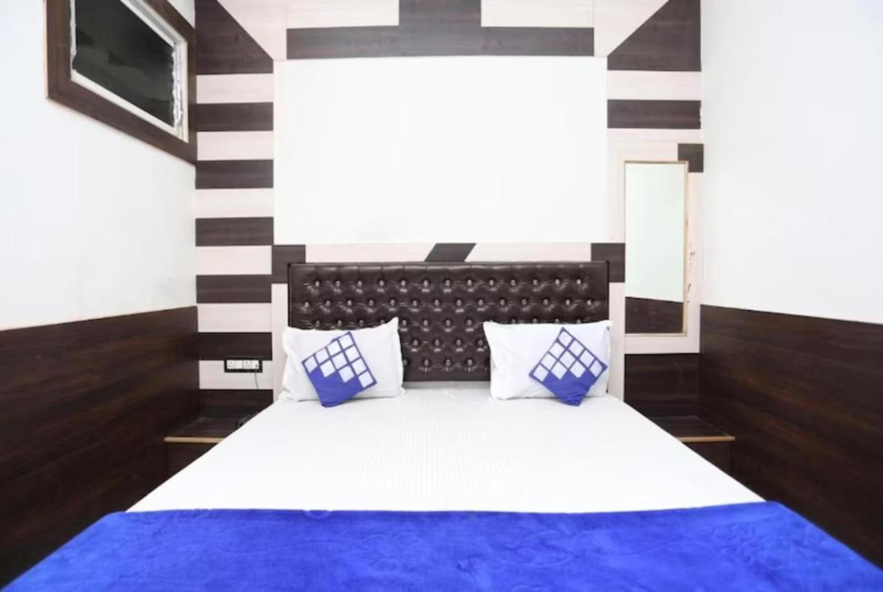 Goroomgo New Ashiyana Palace Váránaszi Kültér fotó