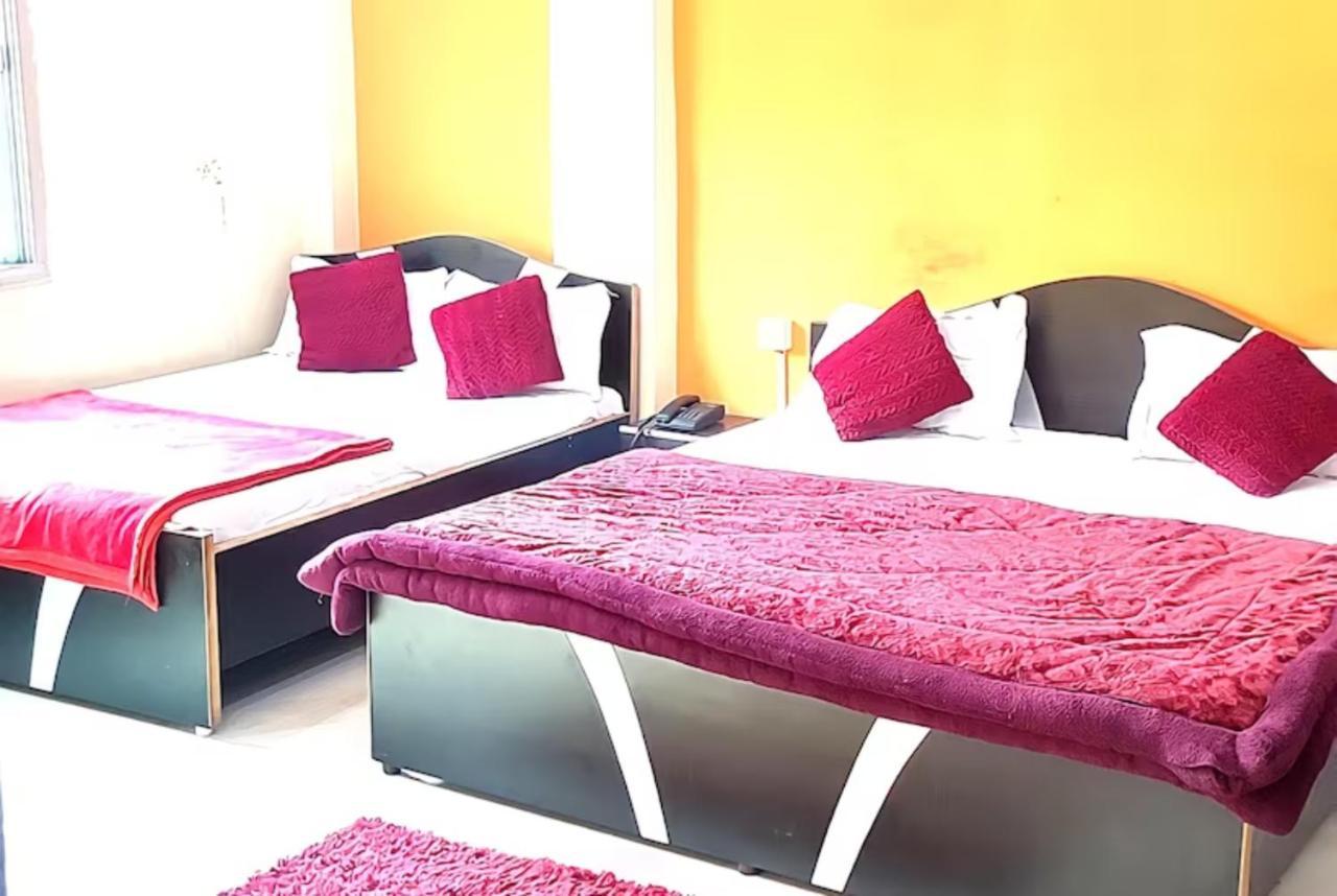 Goroomgo New Ashiyana Palace Váránaszi Kültér fotó