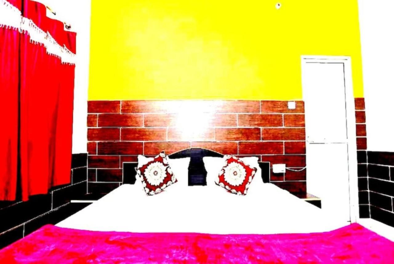 Goroomgo New Ashiyana Palace Váránaszi Kültér fotó
