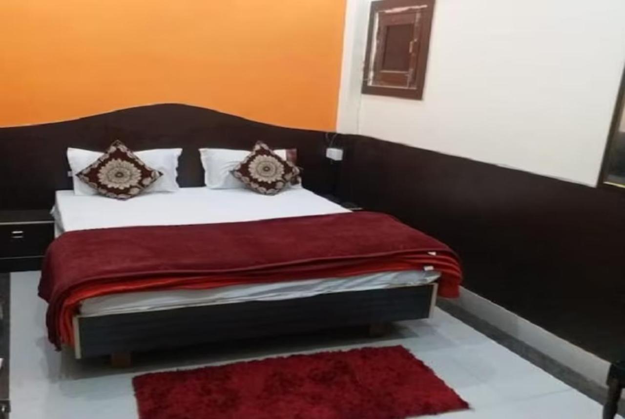 Goroomgo New Ashiyana Palace Váránaszi Kültér fotó